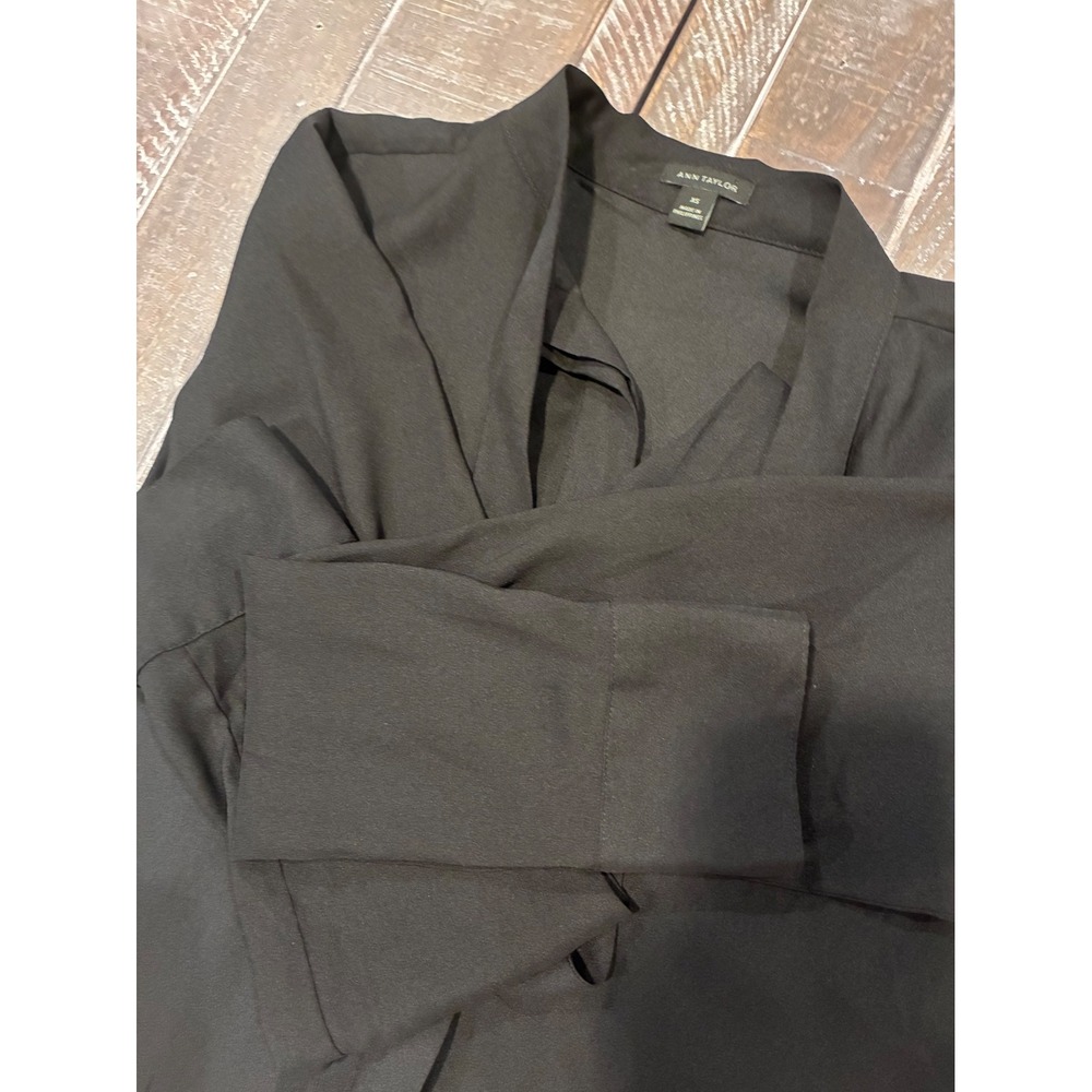 Ann Taylor Womens XS Tie Neck Long Sleeve Blouse Black Career Office